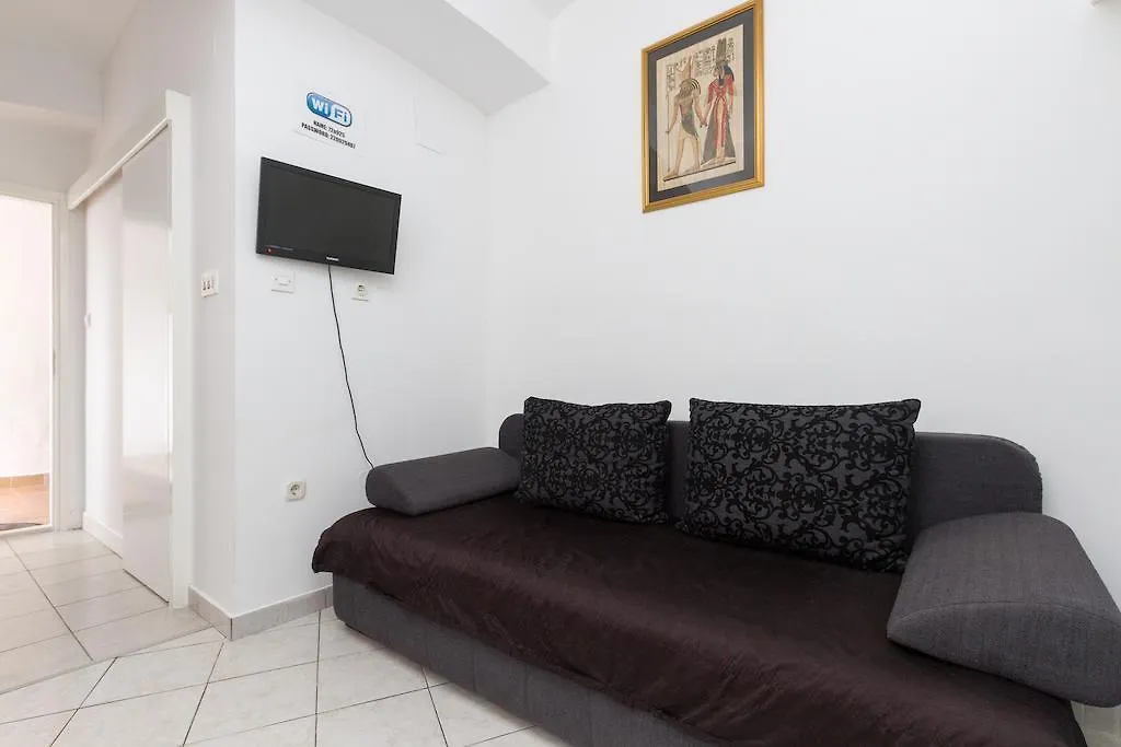 Apartment Pauk Split 0*,