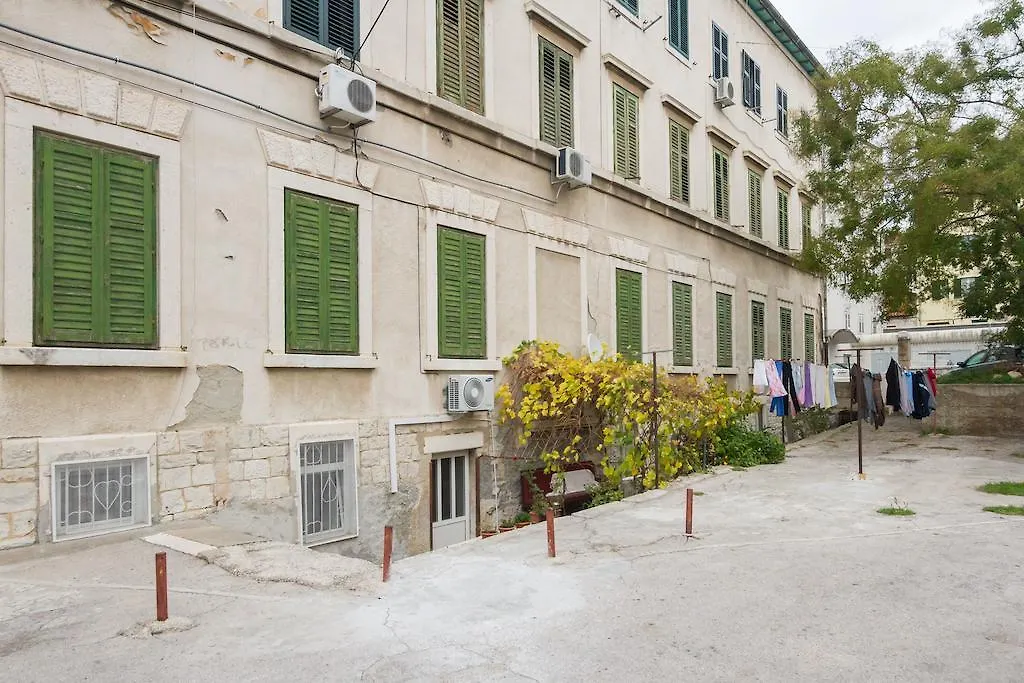 Apartment Pauk Split 0*,  Chorwacja