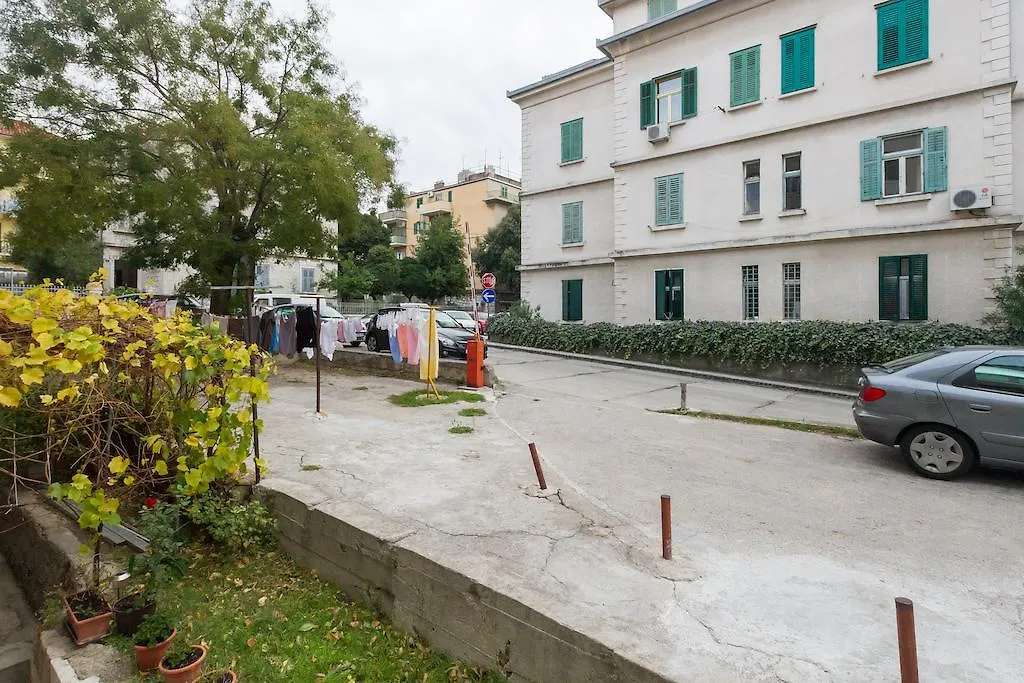 Apartment Pauk Split